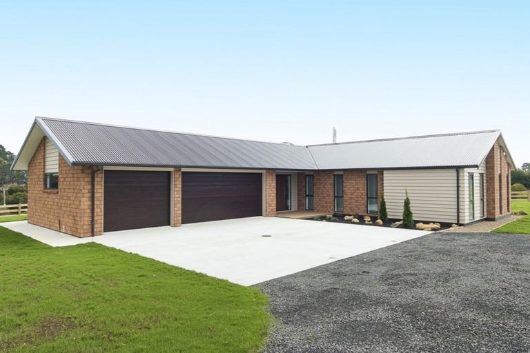 Photo of property in 137a Hunt Road, Pukekawa, Tuakau, 2696