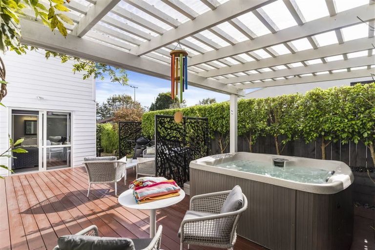 Photo of property in 80b Moore Street, Howick, Auckland, 2014