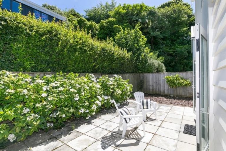 Photo of property in 46a Parkvale Road, Karori, Wellington, 6012