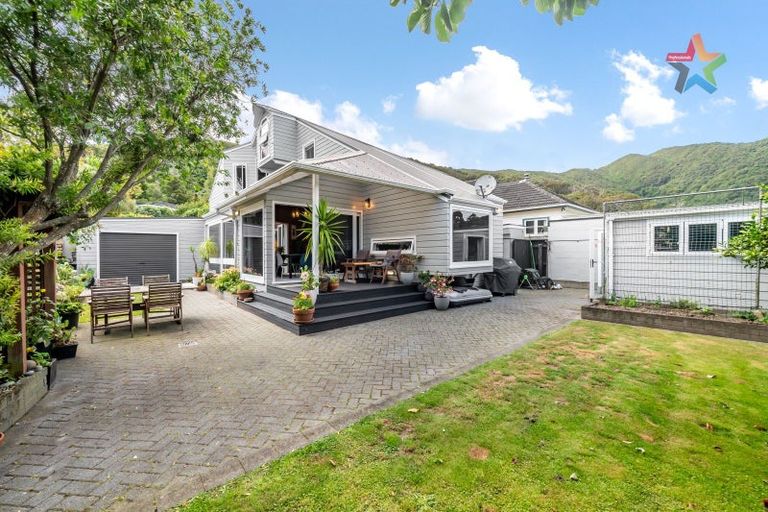 Photo of property in 64 Wyndrum Avenue, Waterloo, Lower Hutt, 5011