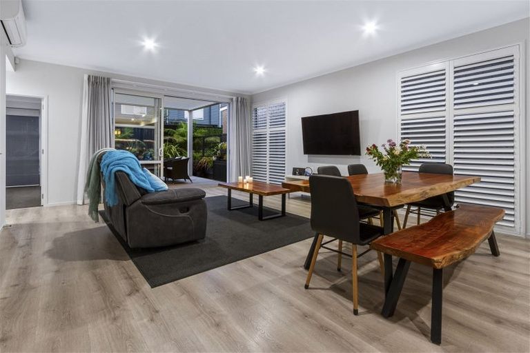 Photo of property in 88 Bomb Point Drive, Hobsonville, Auckland, 0616