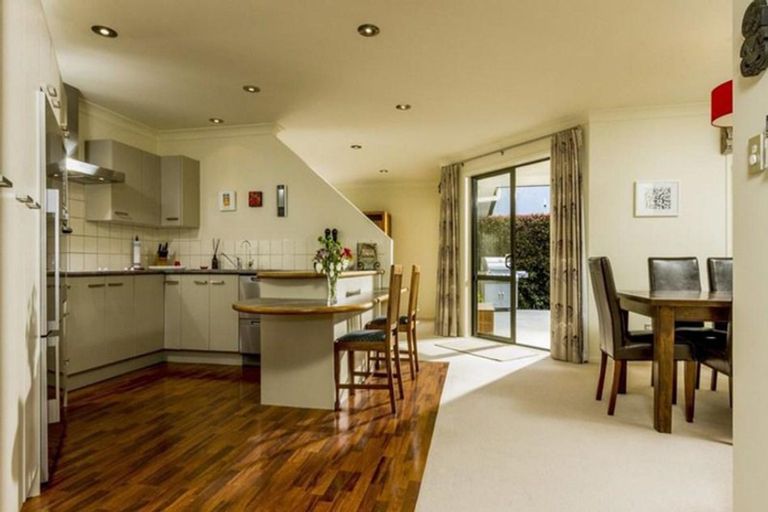 Photo of property in 45 Te Wharau Drive, Greenhithe, Auckland, 0632