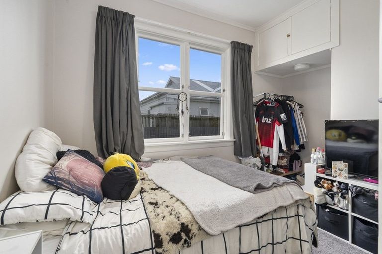 Photo of property in 96 Ferguson Street, West End, Palmerston North, 4412