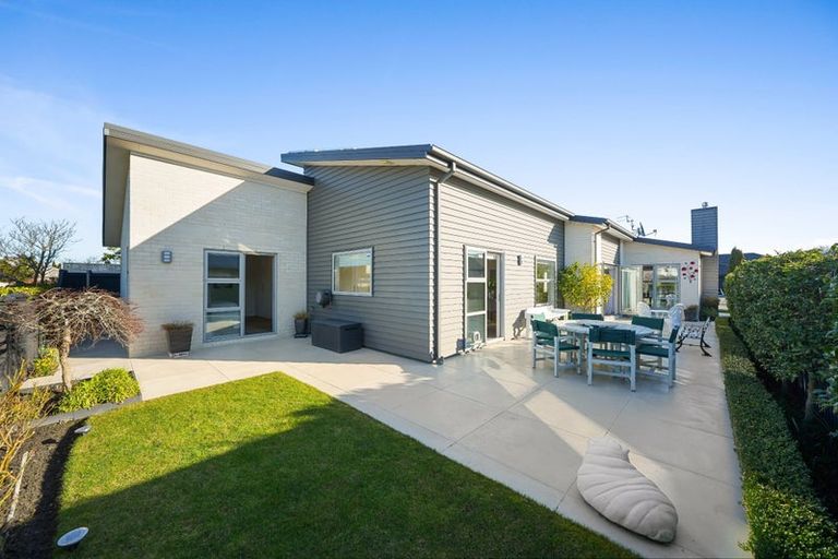 Photo of property in 12 Brookwater Avenue, Northwood, Christchurch, 8051