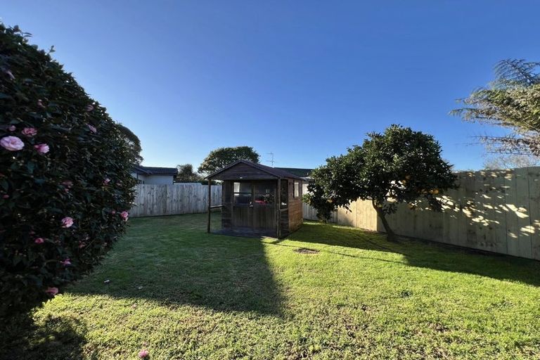 Photo of property in 9 Syntax Place, Conifer Grove, Takanini, 2112