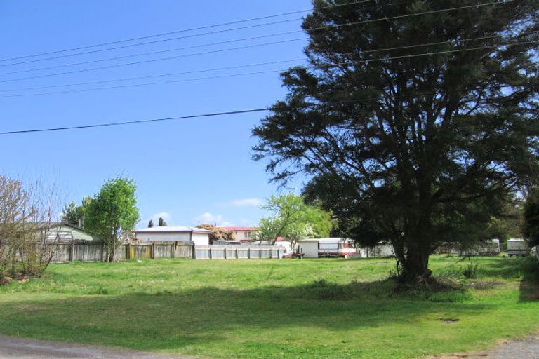 Photo of property in 3 Peehimanini Road, Waitahanui, Taupo, 3378
