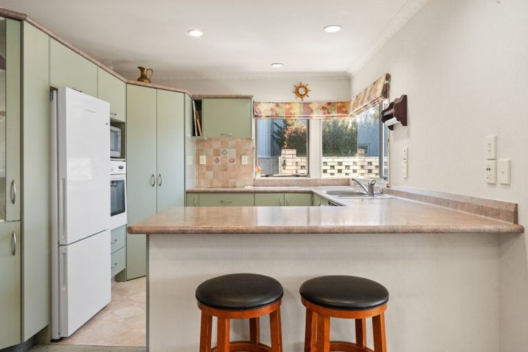 Photo of property in 56 Evans Road, Papamoa Beach, Papamoa, 3118