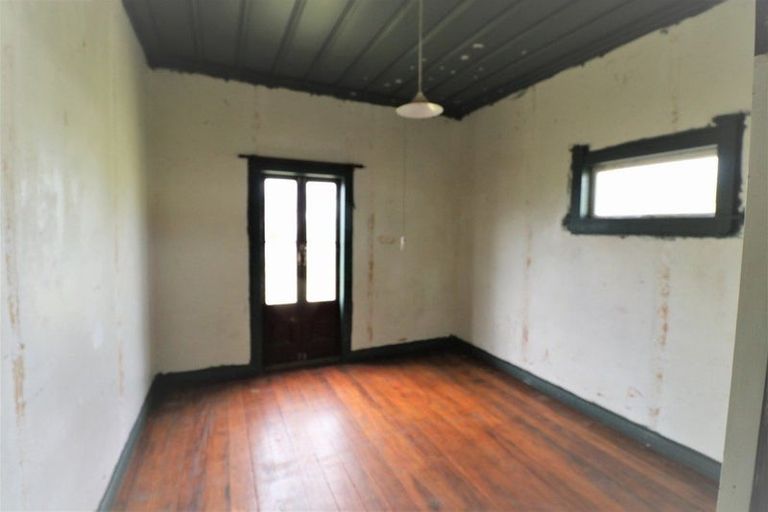 Photo of property in 3 Gorran Avenue, Gonville, Whanganui, 4501