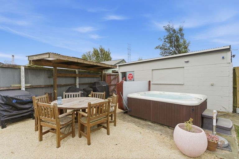Photo of property in 16 Pethig Place, Halswell, Christchurch, 8025