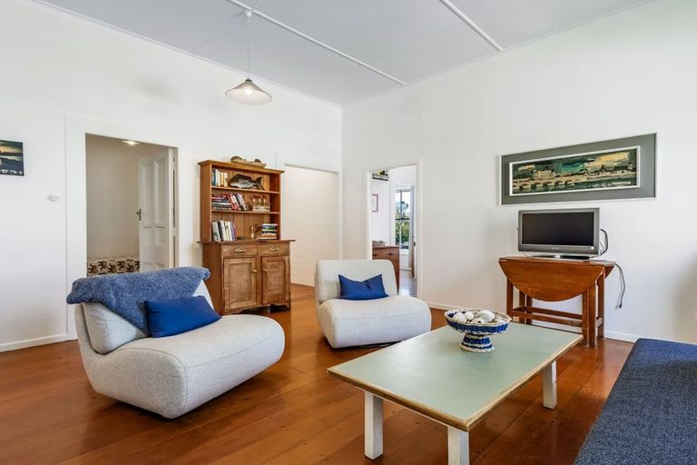 Photo of property in 4c Shoal Beach Road, Aramoana, Omakere, 4271