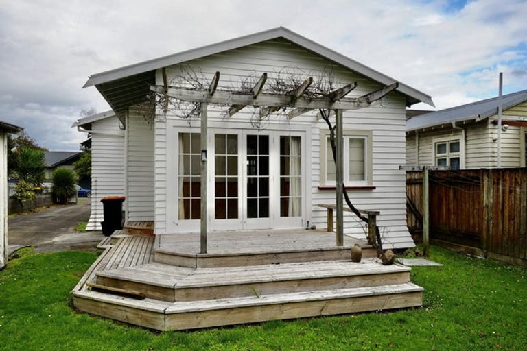 Photo of property in 21 Rongopai Street, Palmerston North, 4414