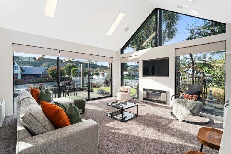 Photo of property in 7 Hoylake Street, Outram, 9019