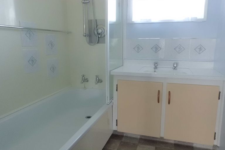 Photo of property in 2/30 Hornbrook Street, Temuka, 7920