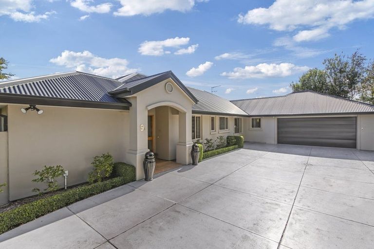 Photo of property in 9a Harrod Place, Rangiora, 7400