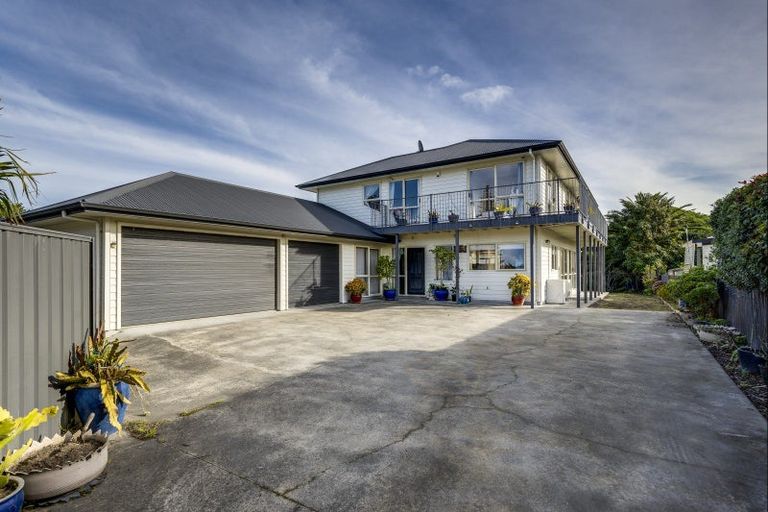 Photo of property in 29a Te Awa Avenue, Te Awa, Napier, 4110