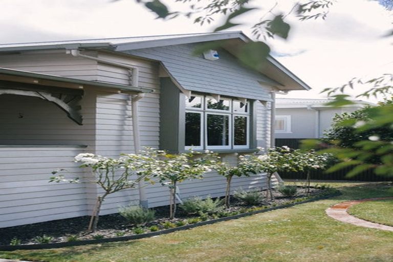 Photo of property in 23 Te Awe Awe Street, Hokowhitu, Palmerston North, 4410