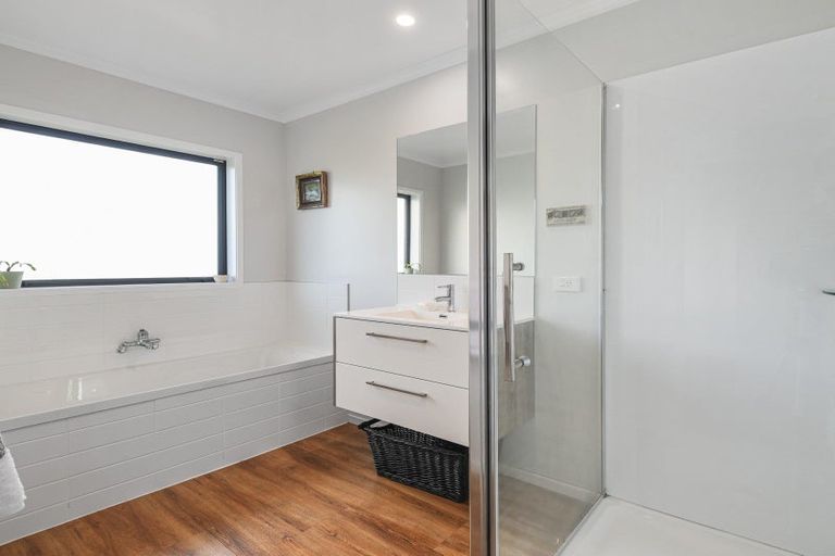 Photo of property in 118 Dudley Road, Hamurana, 3096