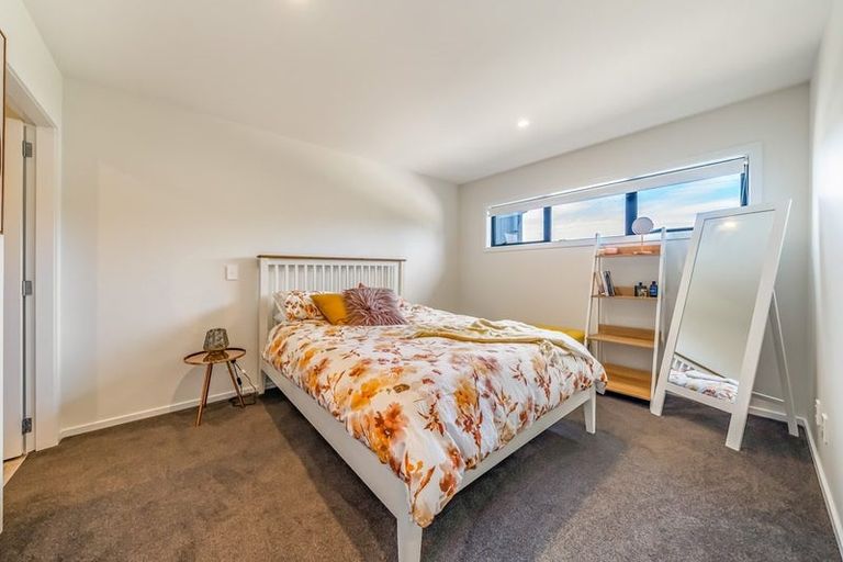 Photo of property in 16 Okoutu Lane, Moera, Lower Hutt, 5010