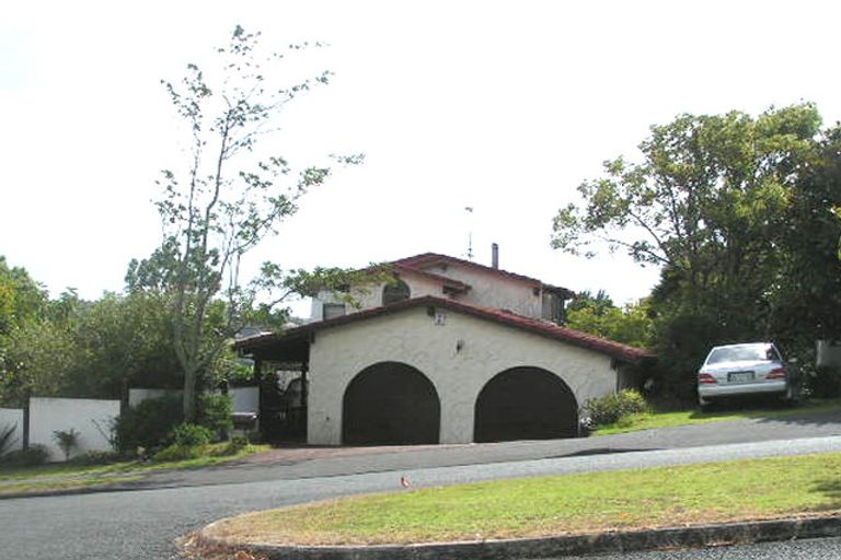 Photo of property in 97 Becroft Drive, Forrest Hill, Auckland, 0620