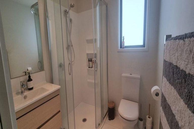 Photo of property in 2 Rose Lane, Papamoa, 3118