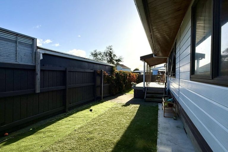 Photo of property in 40a Hartford Avenue, Papamoa Beach, Papamoa, 3118