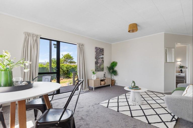 Photo of property in 1a Quinn Road, Levin, 5510