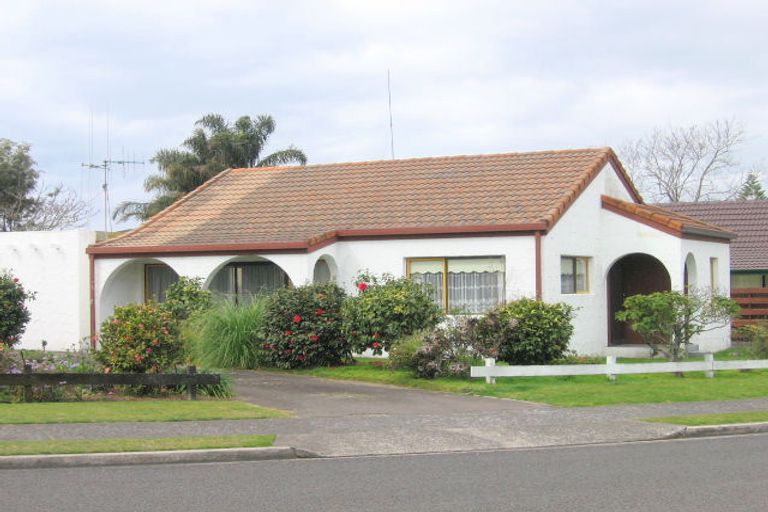 Photo of property in 8b Waitui Grove, Mount Maunganui, 3116