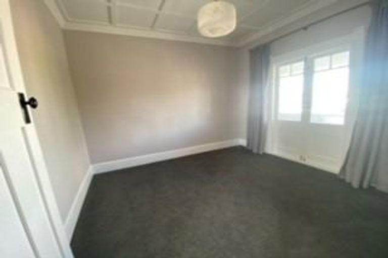 Photo of property in 164 Wellesley Road, Napier South, Napier, 4110