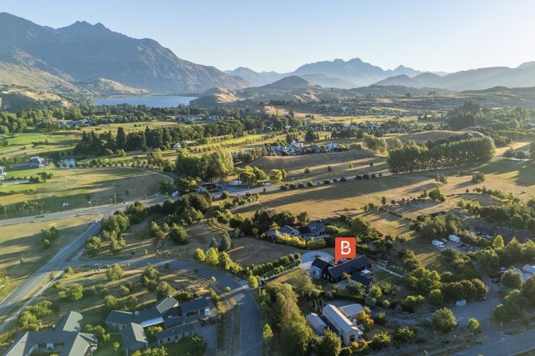 Photo of property in Butel Park, 15 Essex Avenue, Arrowtown, 9302