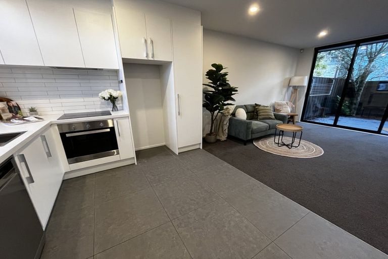 Photo of property in 6/27 Gracefield Avenue, Christchurch Central, Christchurch, 8013