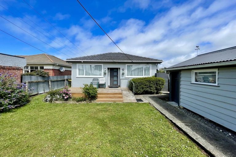 Photo of property in 19 Balmoral Street, Oamaru North, Oamaru, 9400