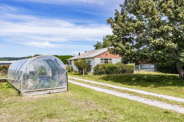 Photo of property in 220 Greta Road, Greta Valley, Amberley, 7483