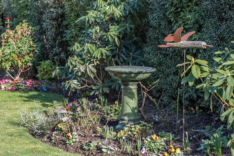 Photo of property in 74 Nimmo Avenue East, Waikanae, 5036