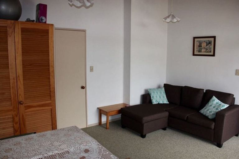 Photo of property in 2 Campbell Street, Whitianga, 3510