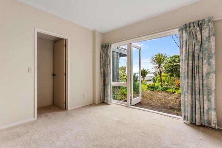 Photo of property in 1/26 Callender Place, Shelly Park, Auckland, 2014