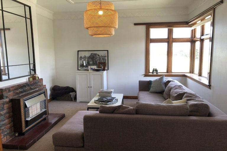 Photo of property in 155 Severn Street, Island Bay, Wellington, 6023