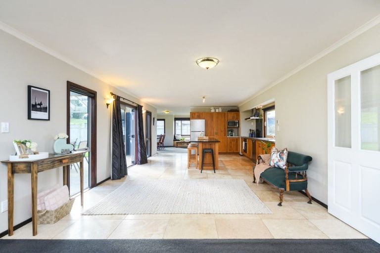 Photo of property in 38 Ursula Drive, Feilding, 4702