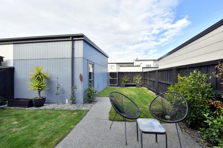 Photo of property in 27 William Dawson Crescent, Wigram, Christchurch, 8025