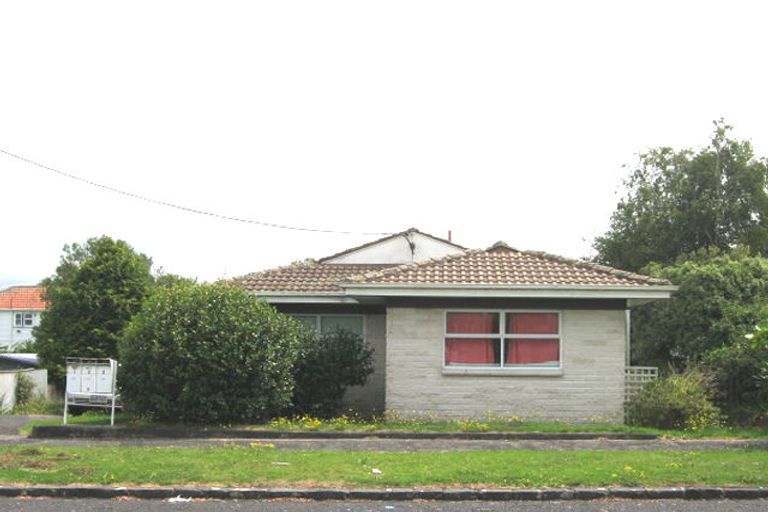 Photo of property in 3/5 Lambeth Road, Mount Eden, Auckland, 1041