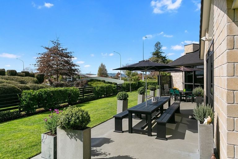 Photo of property in 2 Pengover Avenue, Leamington, Cambridge, 3432