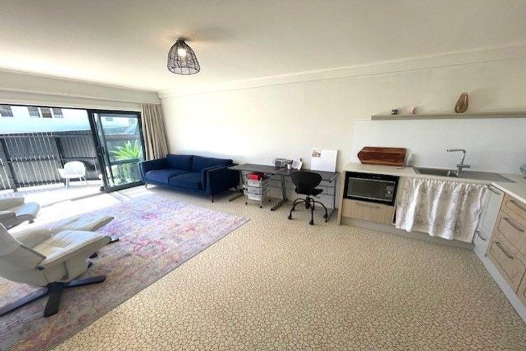 Photo of property in 4/27 Sanders Avenue, Takapuna, Auckland, 0622