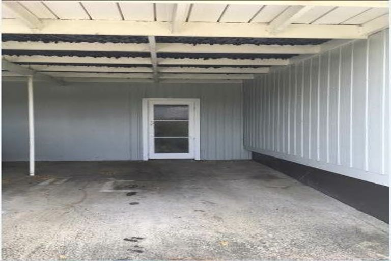 Photo of property in 42 View Street, Maungaturoto, 0520