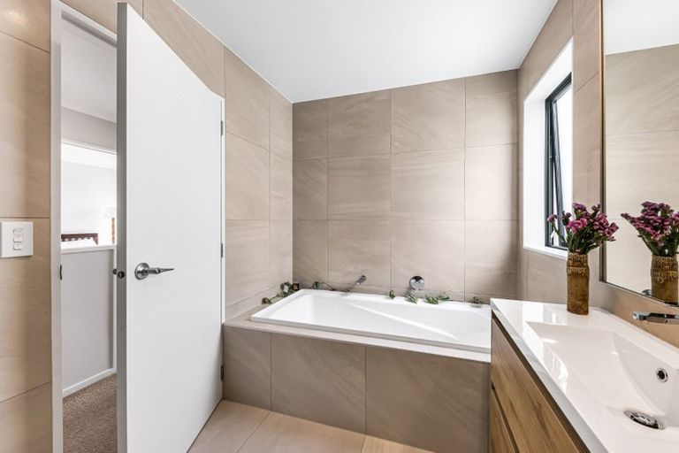 Photo of property in 61 Kopuru Road, Whenuapai, Auckland, 0618