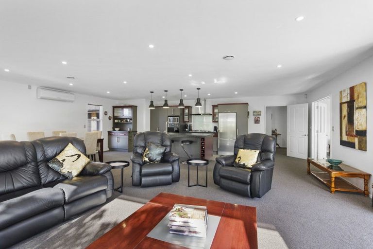 Photo of property in 35 Stallion Avenue, Halswell, Christchurch, 8025