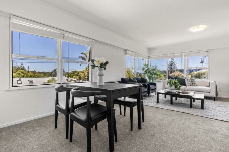 Photo of property in 6/40 Lake Road, Narrow Neck, Auckland, 0624