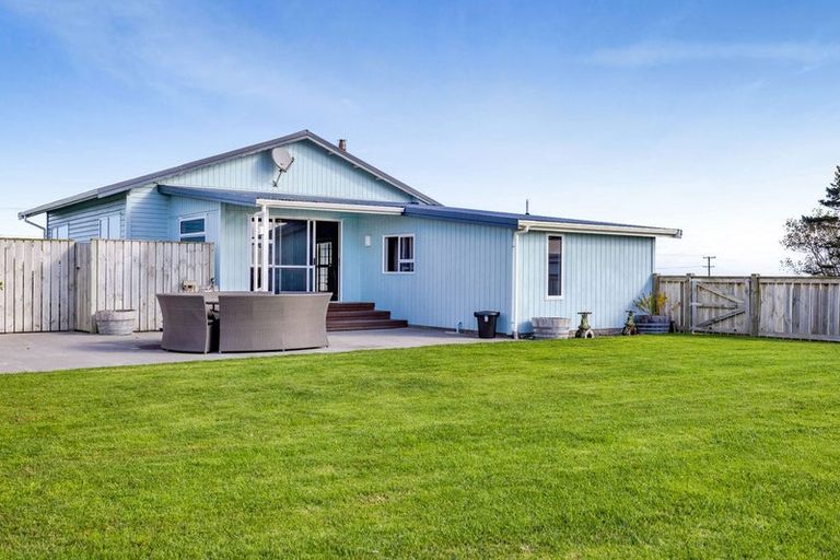 Photo of property in 1288 Normanby Road, Manaia, Hawera, 4678