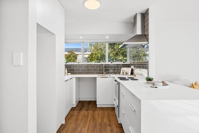 Photo of property in 1/4 Ruddenklau Lane, Bishopdale, Christchurch, 8053