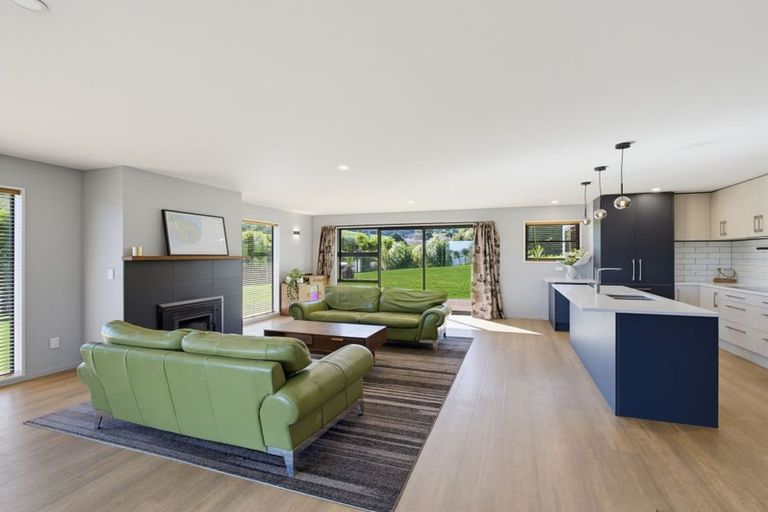 Photo of property in 54 Pawsons Valley Road, Duvauchelle, 7581
