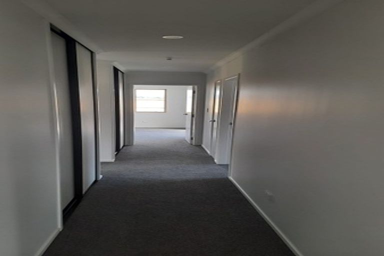 Photo of property in 91 Kaurinui Crescent, One Tree Point, 0118