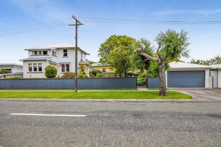 Photo of property in 17 Caplen Street, Hawera, 4610